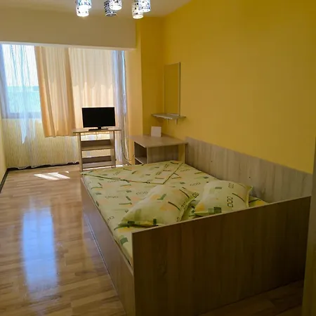 Ap Ultraspatios - Nazli - 4 Vis-a-vis Lidl