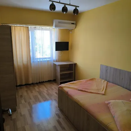 Ap Ultraspatios - Nazli - 4 Vis-a-vis Lidl Apartment