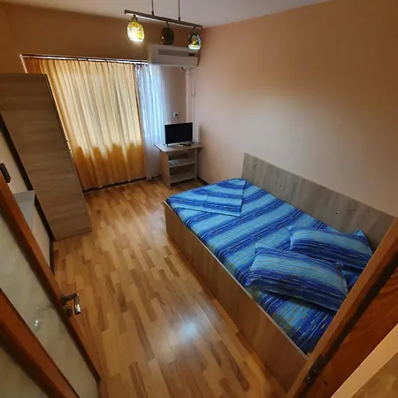 Apartment Ap Ultraspatios - Nazli - 4 Vis-a-vis Lidl