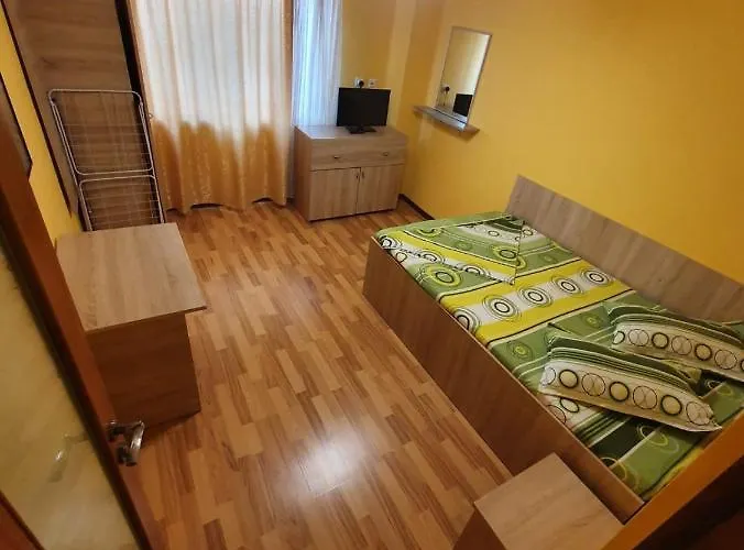 Ap Ultraspatios - Nazli - 4 Vis-a-vis Lidl Apartment