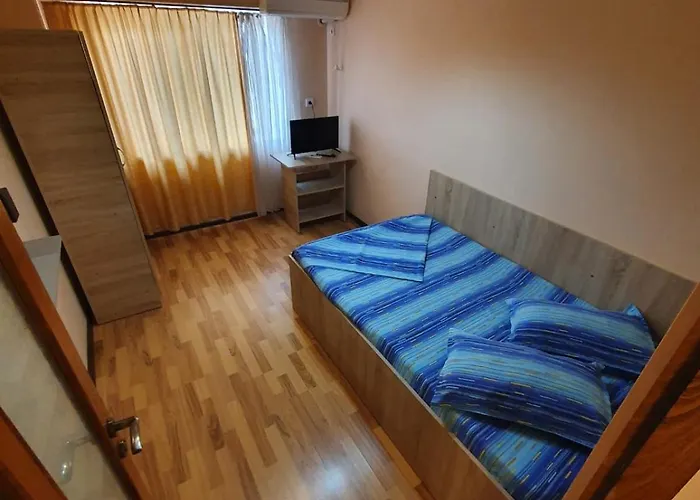 Апартаменты Ap Ultraspatios - Nazli - 4 Vis-a-vis Lidl